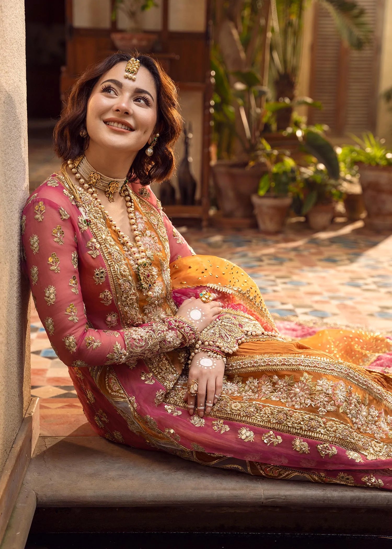 Mehndi Dresses & Outfits